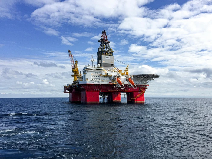 Base offshore